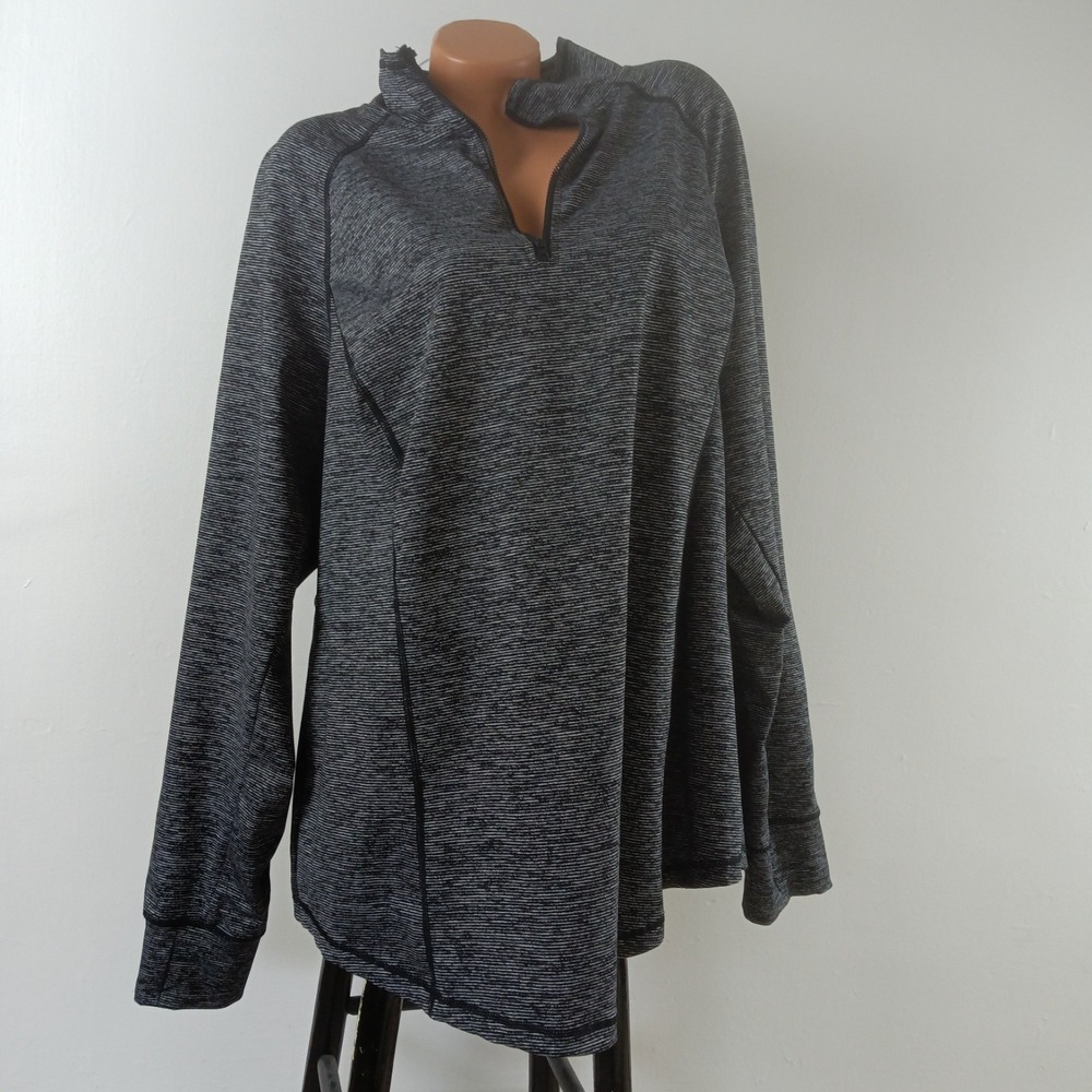 Torrid Womens Active Performance Gray Black 1/4 Zip Pullover Thumbholes - Size 4 - Picture 7 of 14